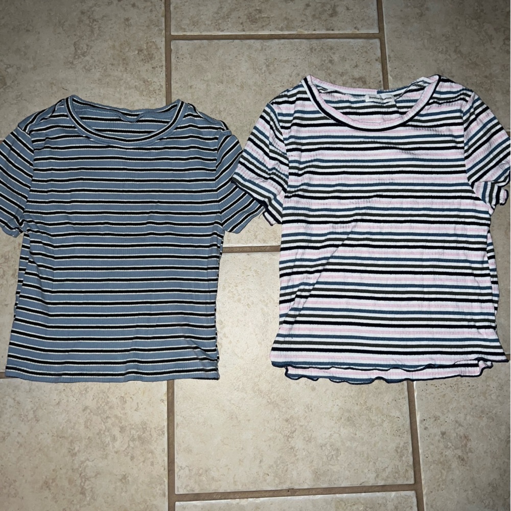 Two ribbed cropped t-shirts. Youth medium.